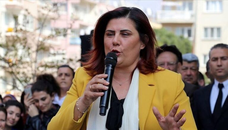 aydin buyuksehir belediye baskani ozlem cercioglu chpden istifa etti 6KSiFO1h