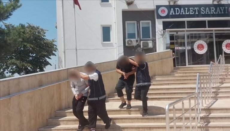 istanbulda-gocmen-kacakciligi-operasyonu-sXjxVY1H.jpg