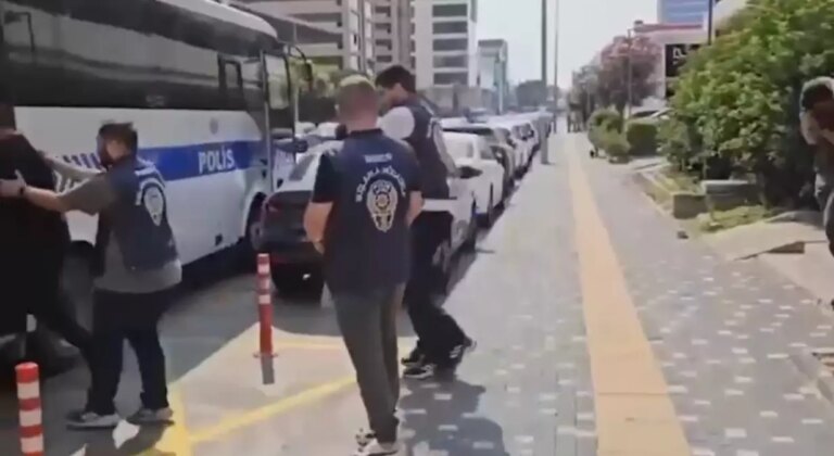 siber suc operasyonlari 214 gozalti 99 tutuklama CpxUftFD