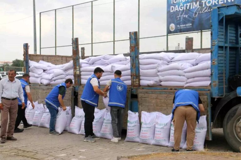 sivasta tohumluk bugday dagitim toreni gerceklestirildi 4OXbVqJi