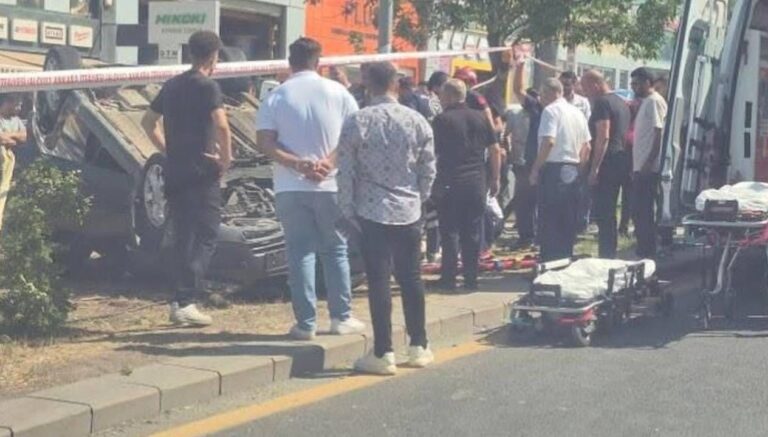 surucusunun kontrolunden cikti refuje devrildiankarada trafik kazasi F423I4kV