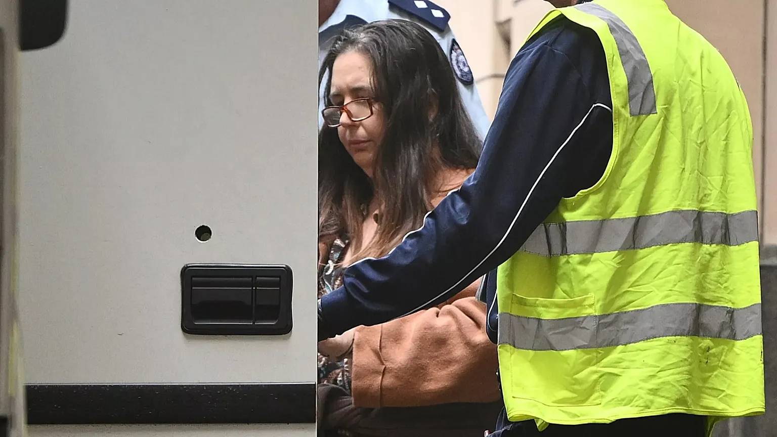 avustralyada mantar cinayeti davasi sonuclandi akrabalarini zehirleyen erin pattersona muebbet hapis cezasi verildi PyD8e3D4