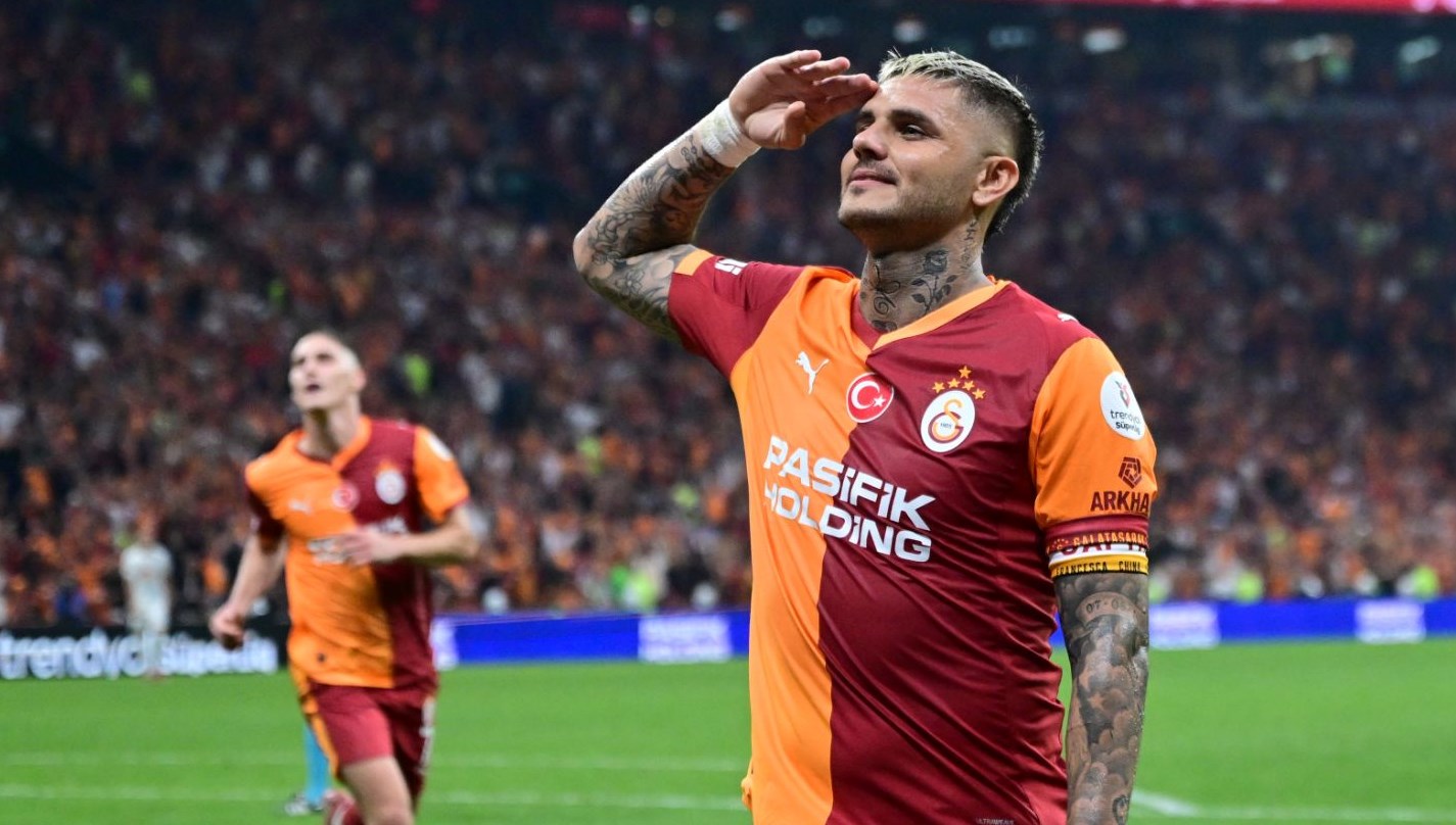 mauro icardiden kilo yaniti 3 yildir kutluyorsunuz nefret edenlere selam PPzXuLty