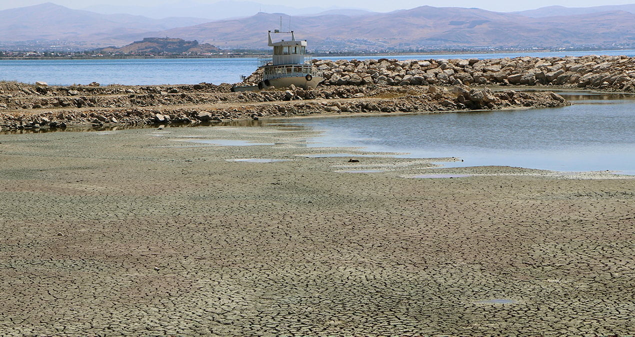 van golu 1963 yilinin seviyesine yaklasti xA7ADkgI