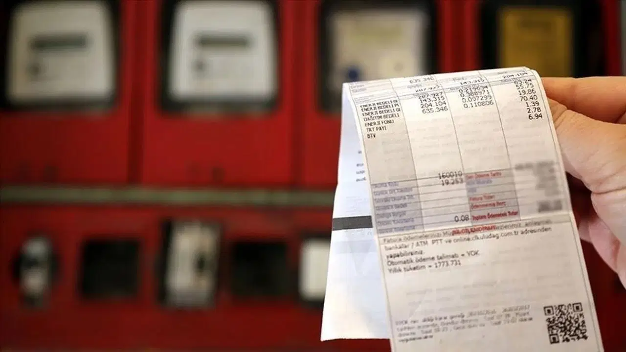 faturalarda artis sinyali konutlara elektrikte ortulu zam geliyor D7NKER8d.jpeg