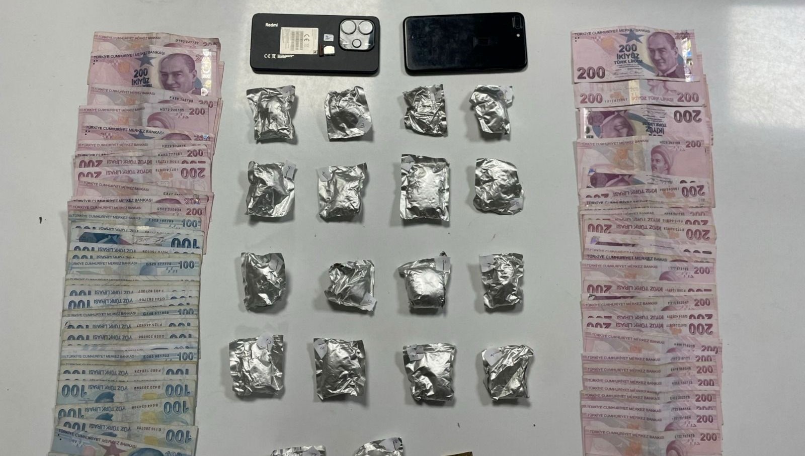 sislide aracinda uyusturucu bulunan kisi tutuklandi JVeerCUl.jpg