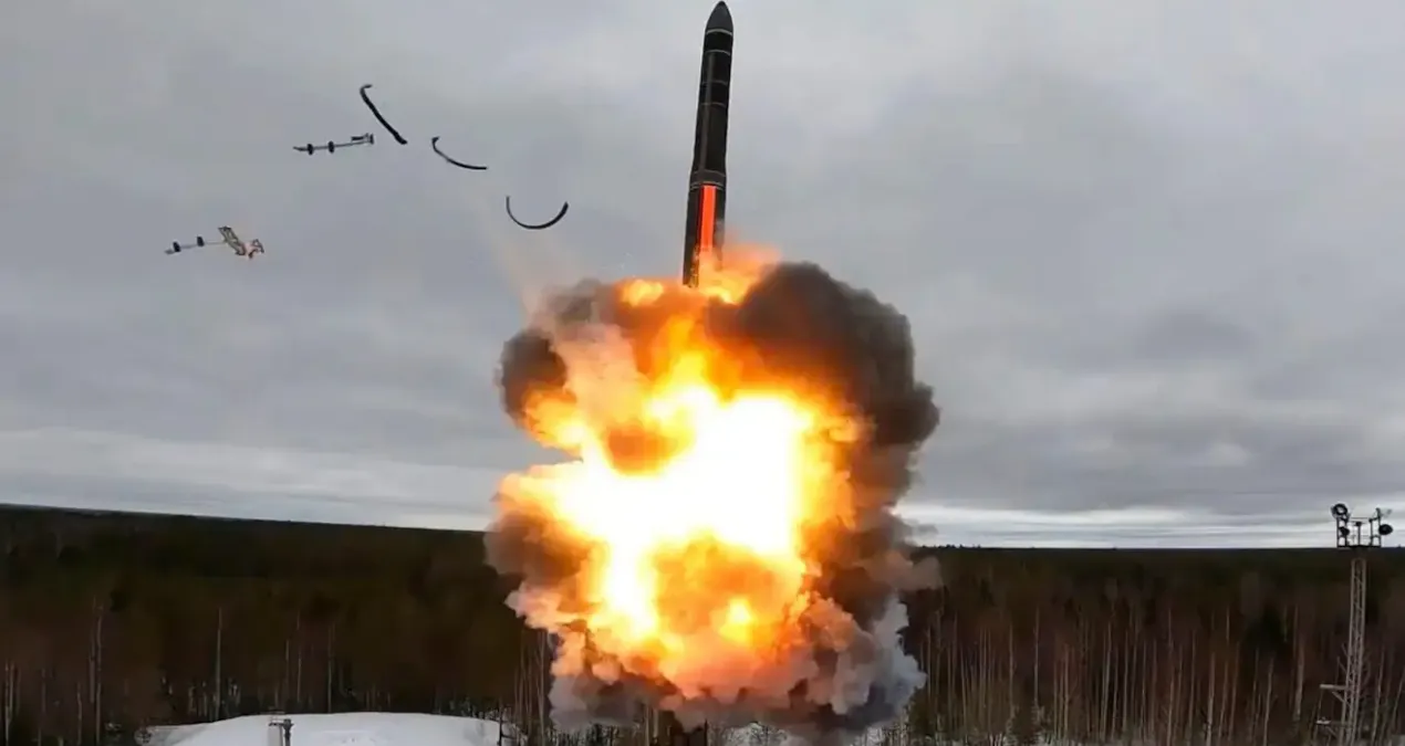 rusya abdnin silahlarini cevirdigi ulkeye fuze gonderebilir m8kJBBEC.jpg