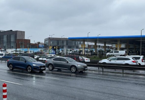 bir-rusvet-hikayesi-wOKhjzsh
