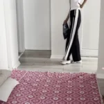Barinma krizinde bugun kira borcu nedeniyle cocuklariyla evden atildi esyalarina el konuldu BN4NaM6J