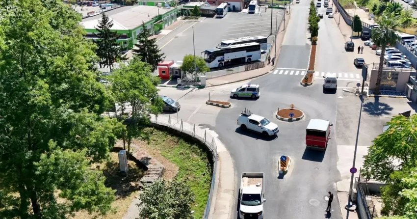 Giresunda yeni kavsaklarla trafik daha guvenli hale geldi O6FzVX4w